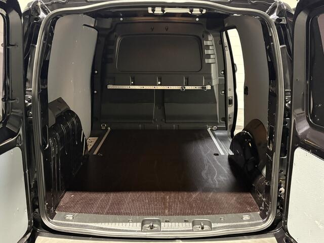 Volkswagen CADDY MAXI Cargo 2.0 TDI Economy Business, Plaatje, Verlengde garantie 2028, Apple carplay, Android Audio, 19 inch Lichtmetaal, Side bars, Frontlip, Trekhaak