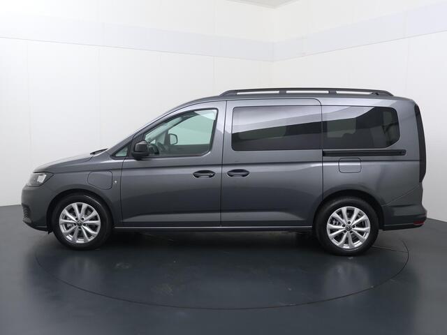 Volkswagen CADDY MAXI 1.5 TSI Hybride Life DSG 7-Persoons | 150 PK | Adaptive Cruise Control | Achteruitrijcamera | Climate control | Dodehoek detectie | Stoelverwarming | Apple Carplay / Android Auto |