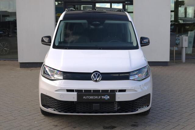 Volkswagen CADDY MAXI Cargo Flexible 1.5 TSI Flexible eHybrid Limited Edition 115PK / 85kW, Dodehoekdetectie (Side Assist), adaptieve cruise control (ACC), elektrisch verstel-, verwarm- en inklapbare buitenspiegels, achteruitrijcamera (Rear View), parkeersensoren voor en achter (PDC), trekhaak, navigatie, Apple Carplay & Android Auto, DAB+, verwarmbare voorstoelen, keyless start, 17" 'Vulcano' LMV, multifunctioneel lederen stuurwiel etc.