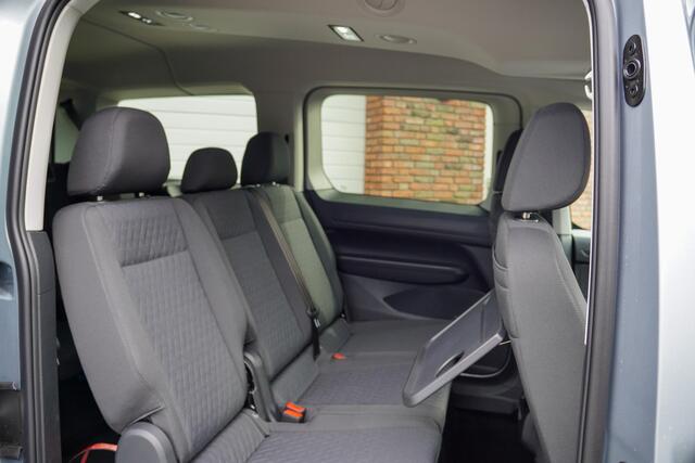 Volkswagen CADDY MAXI 1.5 TSI Hybride Life 7 Zits Apple Carplay Stoelverwarming Achteruitrijcamera