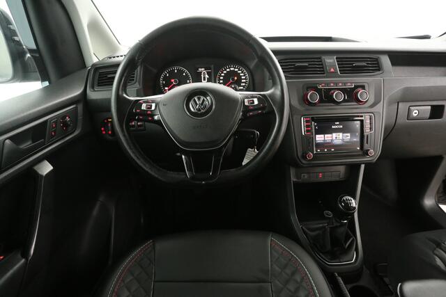 Volkswagen CADDY MAXI 2.0 TDI L2H1 102pk | Airco | Cruise | Navi | Parkeersensoren | Trekhaak