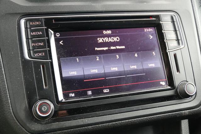 Volkswagen CADDY MAXI 2.0 TDI / 2x Schuifdeur / EURO6 / Trekhaak / Airco!!