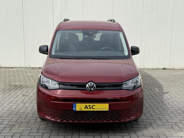 Volkswagen CADDY MAXI 1.5 TSI Rolstoelauto 5+1 - Bodemverlaging - Slechts 8.900 km !! - 1e Eigenaar - Nieuwstaat !!