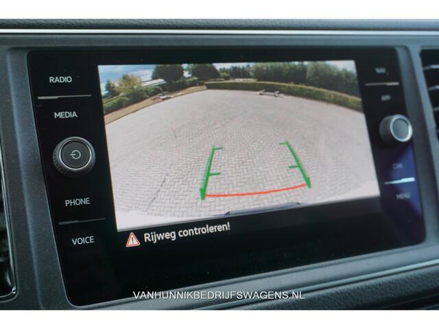 Volkswagen CRAFTER 35 2.0 177 L3H2 AUT Navi, Cam, ACC, LED, Dual Tone Lak!! NR. T06*