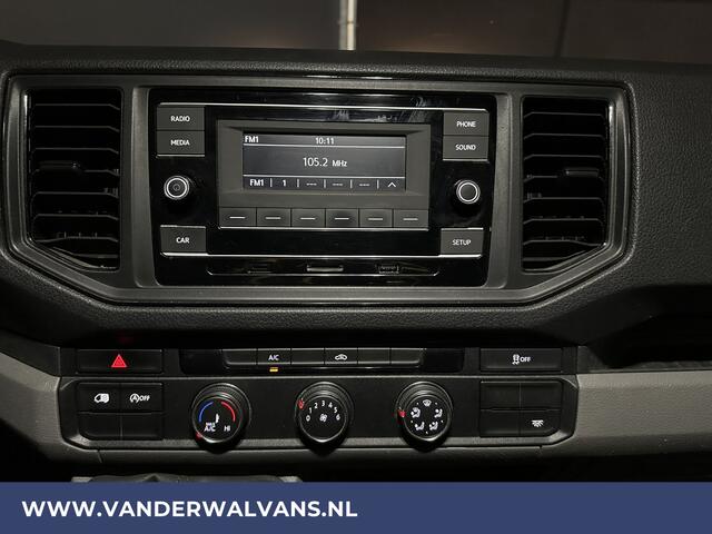 Volkswagen CRAFTER 2.0 TDI 140pk L3H2 L2H1 Euro6 Airco | Cruisecontrol | 3 zitplaatsen 3000kg trekvermogen