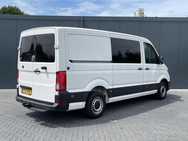 Volkswagen CRAFTER 2.0 TDI 177 PK / L3H2 / AIRCO / BIJRIJDERSBANK / STANDKACHEL / TREKHAAK