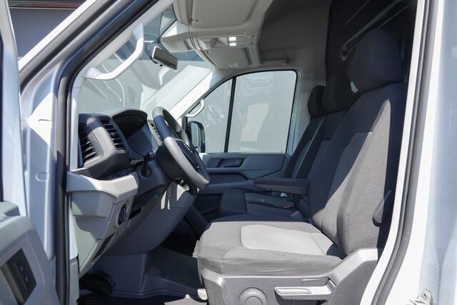 Volkswagen CRAFTER L3H3 2.0Tdi 140Pk | Trekhaak | Reflex zilver