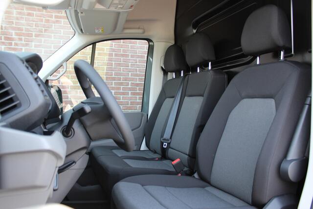 Volkswagen CRAFTER 35 2.0TDI 140PK L3H3 |ACHTERUITRIJCAMERA|ERGOCOMFORT|PARKEERSENSOR V+A|
