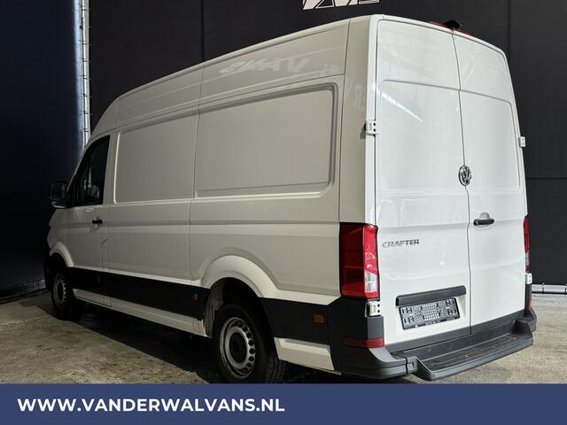 Volkswagen CRAFTER 2.0 TDI 141pk L3H3 L2H2 Euro6 Airco | Camera | Apple Carplay | Android Auto Bijrijdersbank