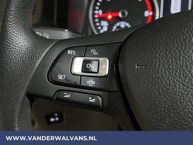 Volkswagen CRAFTER 2.0 TDI 141pk L3H3 L2H2 Euro6 Airco | Camera | Apple Carplay | Cruisecontrol Parkeersensoren, Android Auto, Chauffeursstoel, Bijrijdersbank