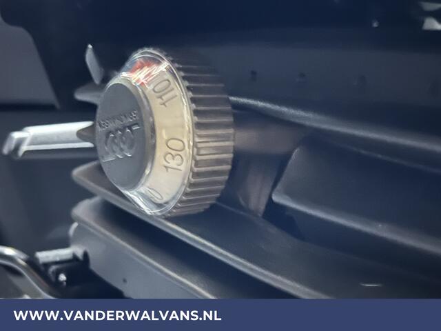 Volkswagen CRAFTER 2.0 TDI 141pk L3H3 L2H2 Euro6 Airco | Camera | Apple Carplay | Cruisecontrol Parkeersensoren, Android Auto, Chauffeursstoel, Bijrijdersbank