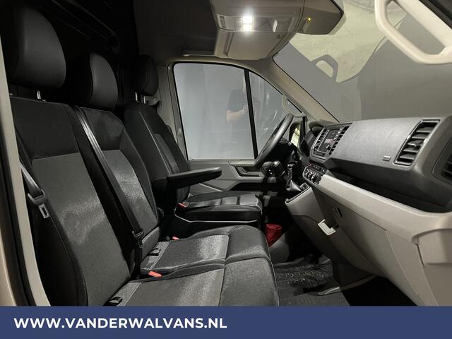Volkswagen CRAFTER 2.0 TDI 141pk L3H3 L2H2 Euro6 Airco | Camera | Apple Carplay | Cruisecontrol Parkeersensoren, Android Auto, Chauffeursstoel, Bijrijdersbank