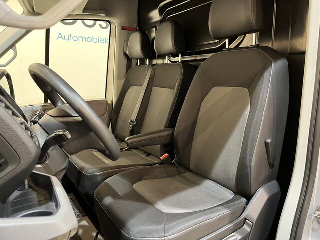 Volkswagen CRAFTER 2.0 TDI L3H3 / Euro 6 / Airco / Cruise Control / 3-Zits / 67.200 KM !!