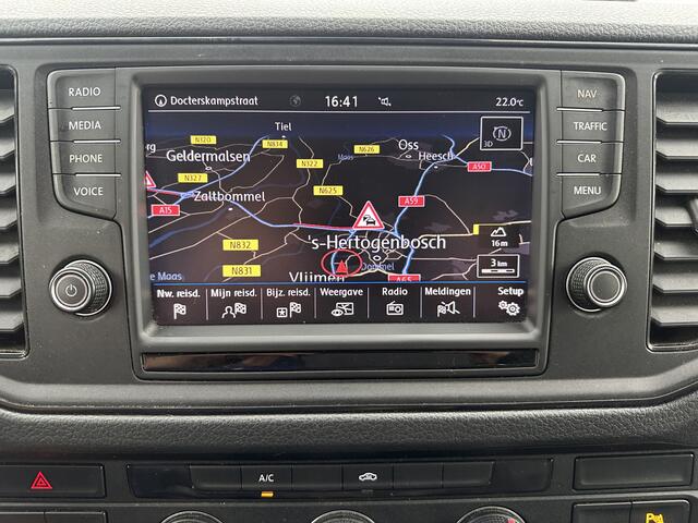 Volkswagen CRAFTER 2.0 TDI 140PK EURO6 L3H3 Trekhaak/cruise/control/app Connect/navi