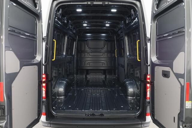 Volkswagen CRAFTER Bedrijfswagens Exclusive L3 2.0 TDI EU6 177 pk GVW 3.5T 6-bak RIJKLAARPRIJS!! VOORRAAD!!!