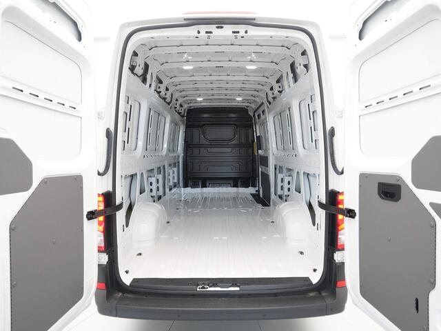 Volkswagen CRAFTER 2.0 TDI 103kW 140PK Comfortline AUT L4 H3 2.0 TDI 103kW 140PK Comfortline AUT L4 H3