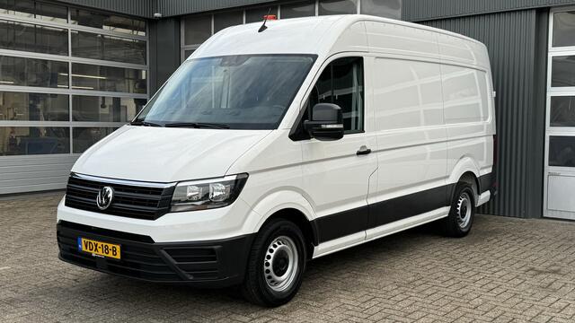 Volkswagen CRAFTER 35 2.0 TDI L3H3 Werkplaats inrichting Omvormer Standkachel 3000kg Trekhaak Euro 6 Sortimo Navigatie Comfortstoelen Lang Hoog Camera 1e eigenaar Voertuig weegsysteem