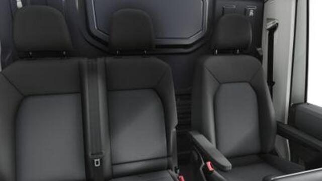 Volkswagen CRAFTER Bedrijfswagens Trendline L3 2.0 TDI EU6 140 pk GVW 3.0T Zijschuifdeur links en rechts! Trekhaak! VOORRAAD!! RIJKLAARPRIJS!!