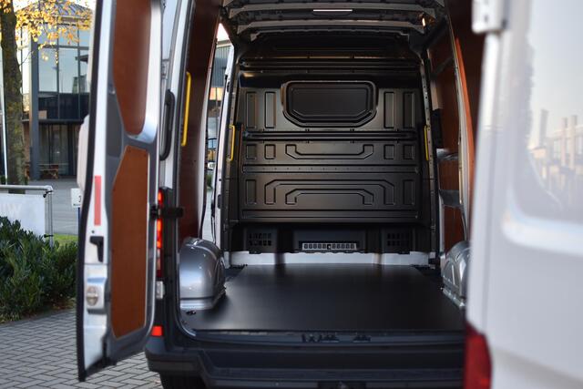 Volkswagen CRAFTER 2.0 TDI L3H3 140pk | Nav Apple Carplay | Cruise | Cam | NIEUW & 5JR GARANTIE | Direct rijden |