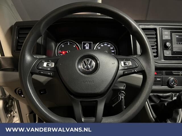 Volkswagen CRAFTER 2.0 TDI 141pk L3H3 L2H2 Euro6 Airco | 3000kg Trekhaak | Cruisecontrol Bijrijdersbank