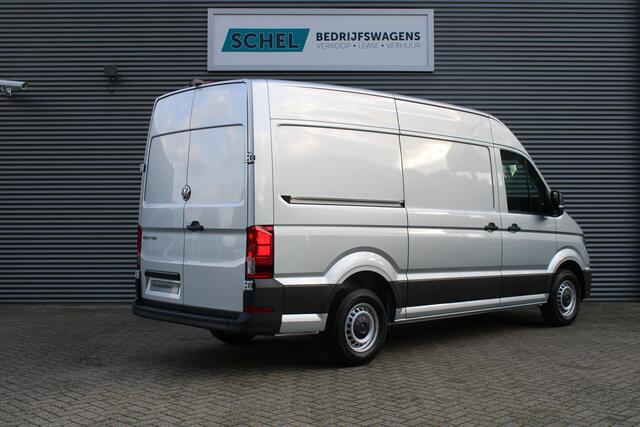 Volkswagen CRAFTER 35 2.0 TDI L3H3 177pk - LED koplampen - Navigatie - Geveerde stoel - Cruise - Camera - DAB - Parkeersensoren - Rijklaar