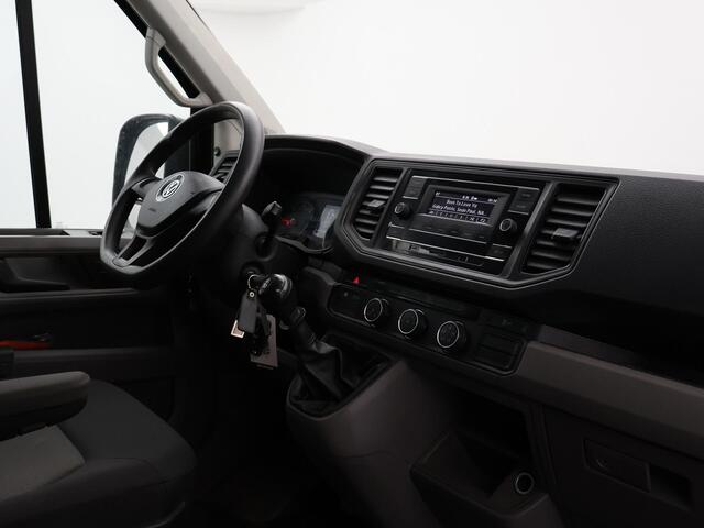 Volkswagen CRAFTER 35 2.0 TDI 140 PK 4MOTION 4X4 L3H2 + TREKHAAK 3000 KG / DEALER ONDERHOUDEN