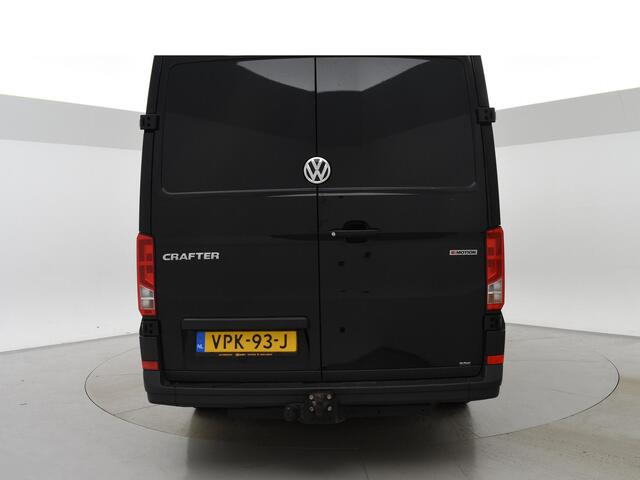 Volkswagen CRAFTER 35 2.0 TDI 140 PK 4MOTION 4X4 L3H2 + TREKHAAK 3000 KG / DEALER ONDERHOUDEN