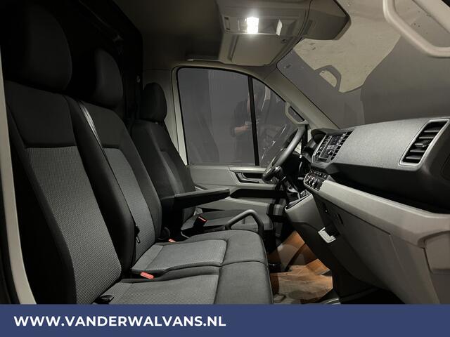 Volkswagen CRAFTER 2.0 TDI 141pk L3H2 L2H1 Euro6 Airco | Apple Carplay | Cruisecontrol Android Auto, Parkeersensoren, Stoelverwarming, Bijrijdersbank, 3000kg trekvermogen