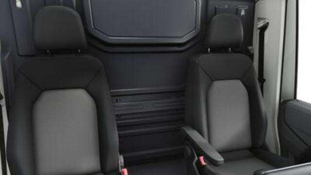 Volkswagen CRAFTER Bedrijfswagens Trendline L3H3 2.0 TDI EU6 140 pk GVW 3.0T RIJKLAARPRIJS! VOORRAAD!!