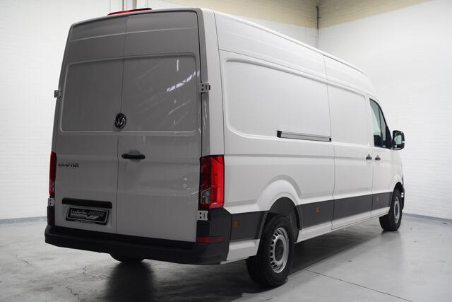 Volkswagen CRAFTER 2.0 TDI 140 pk L4H3 va 449,- p/mnd Airco Cruise Control, Geveerde Stoel, PDC V+A, 3-Zits, Nieuw 2023
