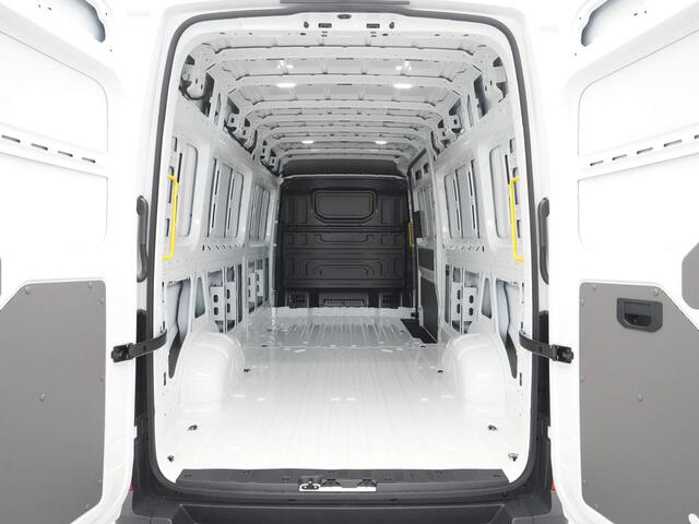 Volkswagen CRAFTER 2.0 TDI 103kW 140PK GVW 3.5T WB 4490mm L4H3 Trendline vraag naar de voorwaarden