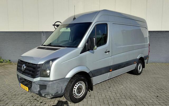 Volkswagen CRAFTER 50 2.0TDI L2H2 3 pers. Camera ECC Step-up Lat-om-lat Betonplex Schuifdeur ASR Elektr.Ramen+Spiegels+Centr.Vergr.+Afst.b. ABS ESP Airbag Blue motion Tussenwand GVW teruggekeurd