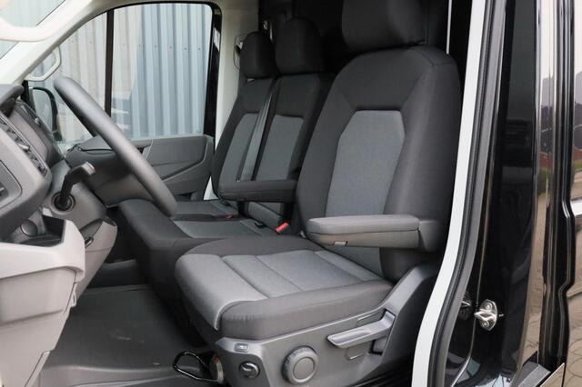 Volkswagen CRAFTER Bedrijfswagens 2.0 TDI EU6 140PK DSG Exclusive L3H3 GVW 3.5T WB 3640 MM | Trekhaak | Camera | ACC | Clima | DAB | 17 inch