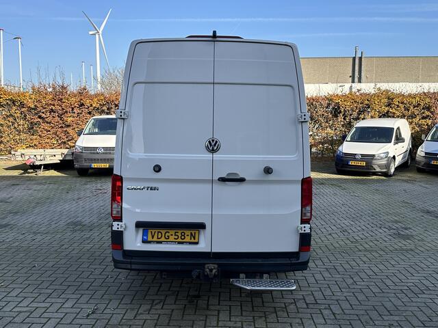 Volkswagen CRAFTER 35 2.0 TDI 140PK EURO6 L3H3 Achteruitrijcamera/cruise control/trekhaak