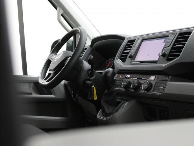 Volkswagen CRAFTER e-Crafter L3H3 36kWh | Navigatie | Vooruit verwarming | DAB |