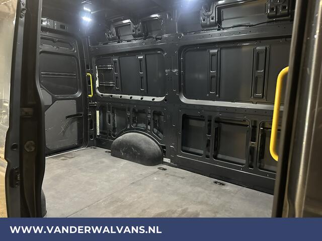 Volkswagen CRAFTER 2.0 TDI L3H3 L2H2 Euro6 Airco | Trekhaak | Parkeersensoren Bijrijdersbank