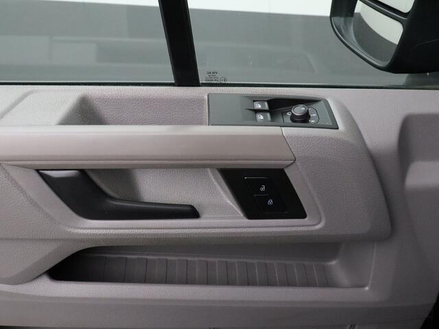 Volkswagen CRAFTER 2.0TDI L3H2 | Business | Airco | Betimmering | 3-Persoons