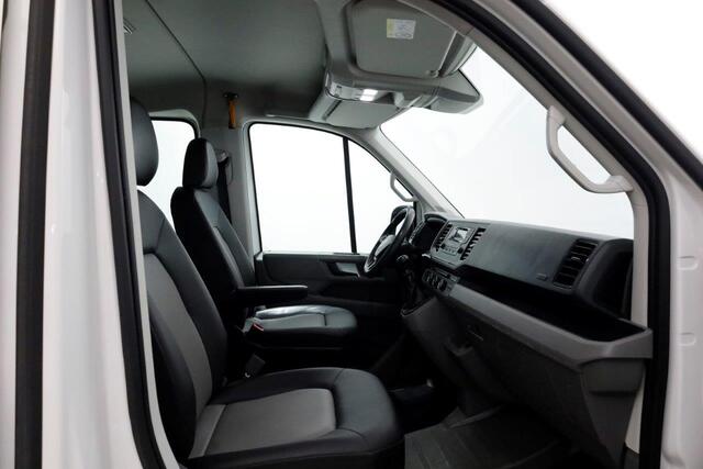 Volkswagen CRAFTER 35 2.0 TDI 140pk L3 D.C. Open laadbak Trekhaak 3000kg 11-2017