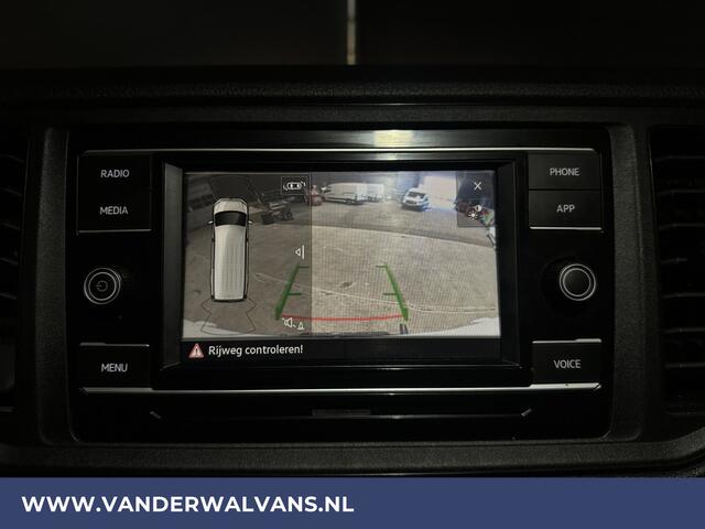 Volkswagen CRAFTER 2.0 TDI 140pk L3H3 L2H2 Euro6 Airco | Camera | Apple Carplay | Android Auto Parkeersensoren, Bijrijdersbank