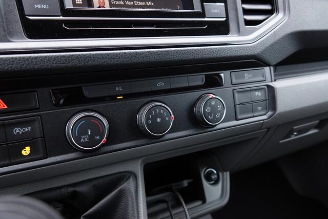 Volkswagen CRAFTER L3H3 2.0Tdi 177Pk | 35 | Achteruitrijcamera | Ergo Comfort Stoel | Reflex Zilver