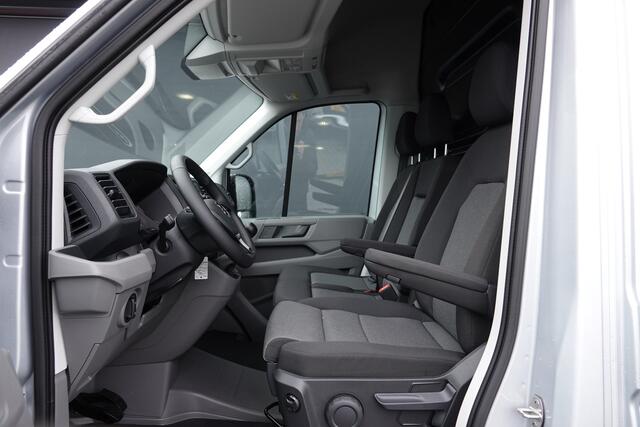 Volkswagen CRAFTER L3H3 2.0Tdi 177Pk | 35 | 3.500Kg trekgewicht | Achteruitrijcamera | Ergo Comfort Stoel | Reflex Zilver
