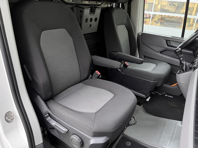 Volkswagen CRAFTER 35 2.0 TDI L3H3 Werkplaats inrichting Kast Inrichting Servicewagen Omvormer Standkachel Airco Cruise controle Camera Sortimo inrichting 1e eigenaar Dealer onderhouden Euro 6 Bpm vrij voor particulier gebruik