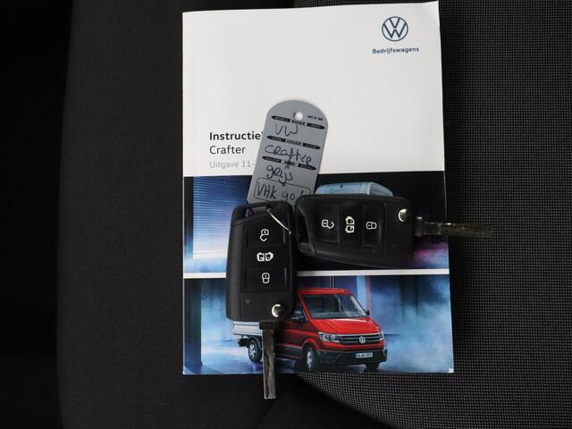 Volkswagen CRAFTER 2.0TDI 140PK L3H3 Highline | Navigatie | Camera | Betimmering | Opstap