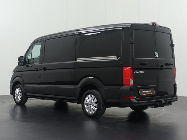 Volkswagen CRAFTER 2.0TDI 177PK Automaat L3H2 | 2xSchuifdeur | Led | Navigatie | Camera | Airco | Cruise | 3000Kg Trekhaak