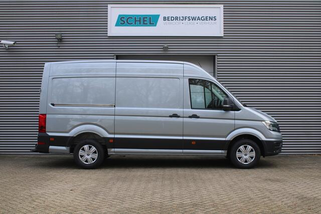 Volkswagen CRAFTER 35 2.0 TDI L3H3 177pk - Facelift - Navigatie - LED - Geveerde stoel - Virtual cockpit - Camera - Trekhaak - Stoelverwarming - Rijklaar