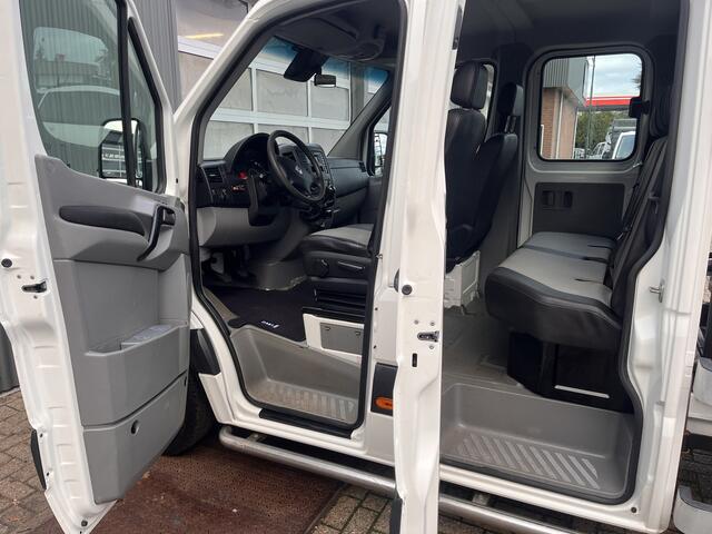 Volkswagen CRAFTER 2.0 TDI Kipper Laadkraan Hiab XS-044 afstandsbedieningssysteem Openlaadbak Airco Cruise controle 6-Persoons Pick-up Euro 5 Ex gemeente Bpm vrij Werkverlichting Kieperkraan Autolaadkraan Open laadbak