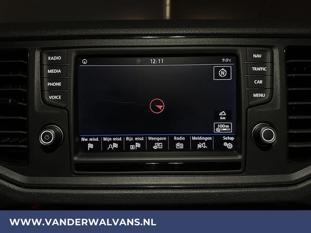 Volkswagen CRAFTER 2.0 TDI 141pk L3H3 L2H2 Euro6 Airco | Navigatie | Apple Carplay | Cruisecontrol Android Auto, Bijrijdersbank, 3000kg trekvermogen