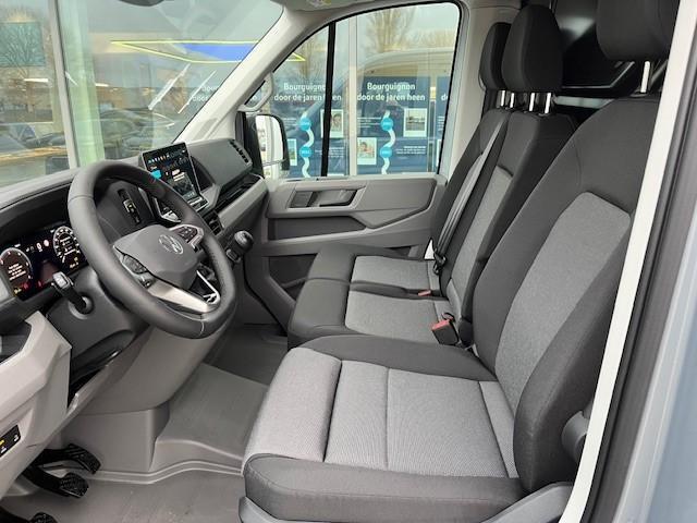 Volkswagen CRAFTER Highline L3 2.0 TDI 140 pk GVW 3.0T | 385710 | Achteruitrijcamera | PDC voor en achter | Trekhaak | App Connect |