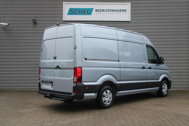 Volkswagen CRAFTER 35 2.0 TDI L3H3 177pk - Facelift - 2x Schuifdeur - Navigatie - LED - Geveerde stoel - Virtual cockpit - Camera - Trekhaak - Stoelverwarming - Rijklaar