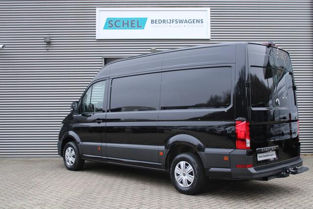 Volkswagen CRAFTER 35 2.0 TDI L3H3 177pk - Facelift - Navigatie - LED - Geveerde stoel - Virtual cockpit - Camera - Trekhaak - Stoelverwarming - Rijklaar